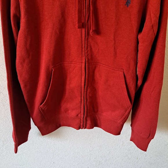 U.S. Polo Assn. Burgundy Zip-Up sweatshirt - Picture 3 of 6